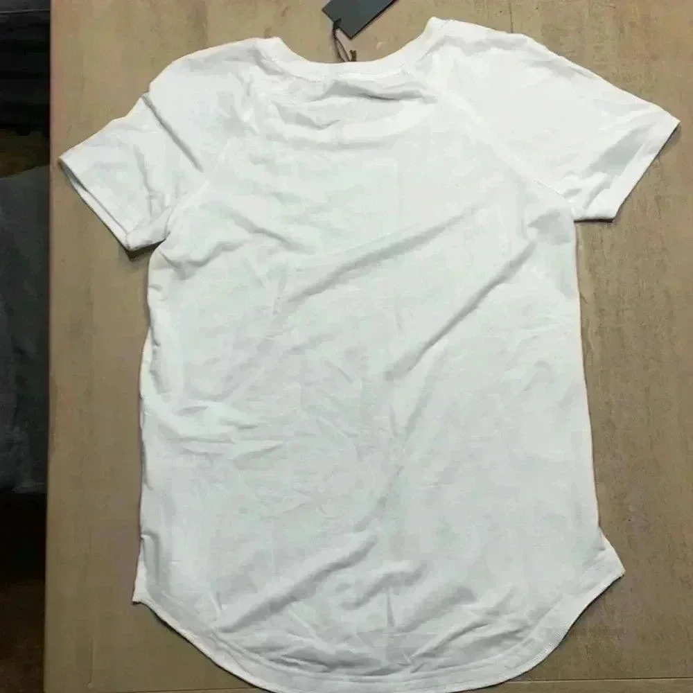 NWT Jane & Delaney T-shirt size Small - Picture 4 of 5